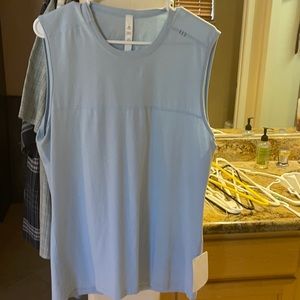 Lululemon pipes SL shirt